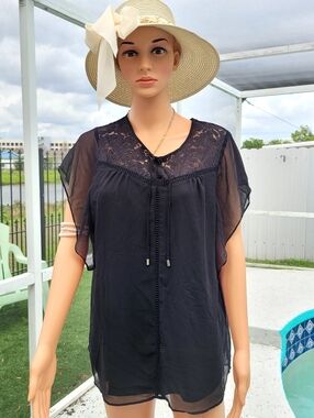 Calvin Klein Black Lace V-Neck Flutter Sleeve Blouse - Size L